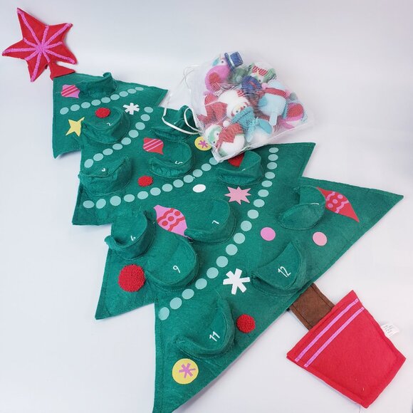 Wondershop Featherly Friends Bird Christmas Tree 12 Day Advent Calendar - Picture 1 of 4